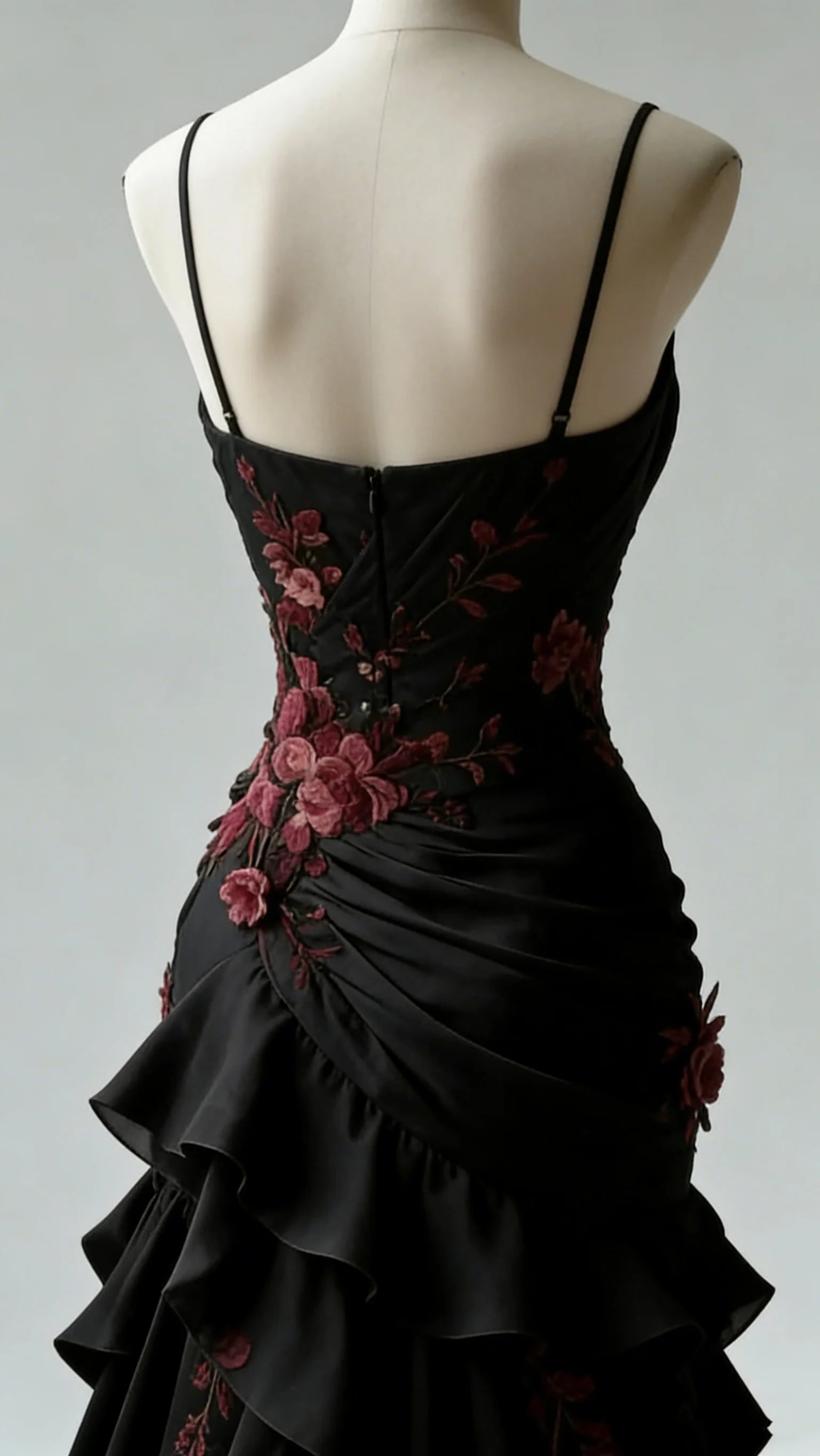 Elegant Mermaid Spaghetti Strap Floral Black Maxi Prom Dress