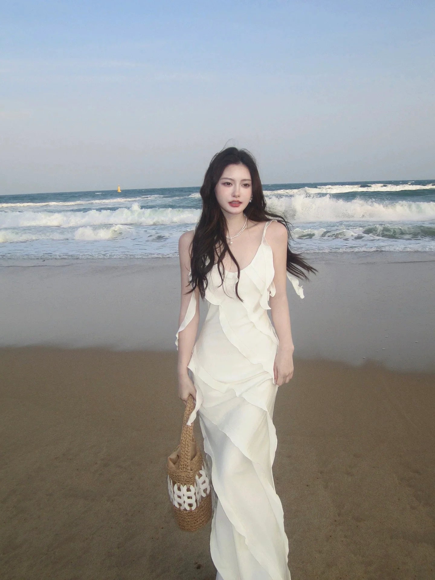 Elegant Mermaid Spaghetti Strap Ruffled White Maxi Prom Dress