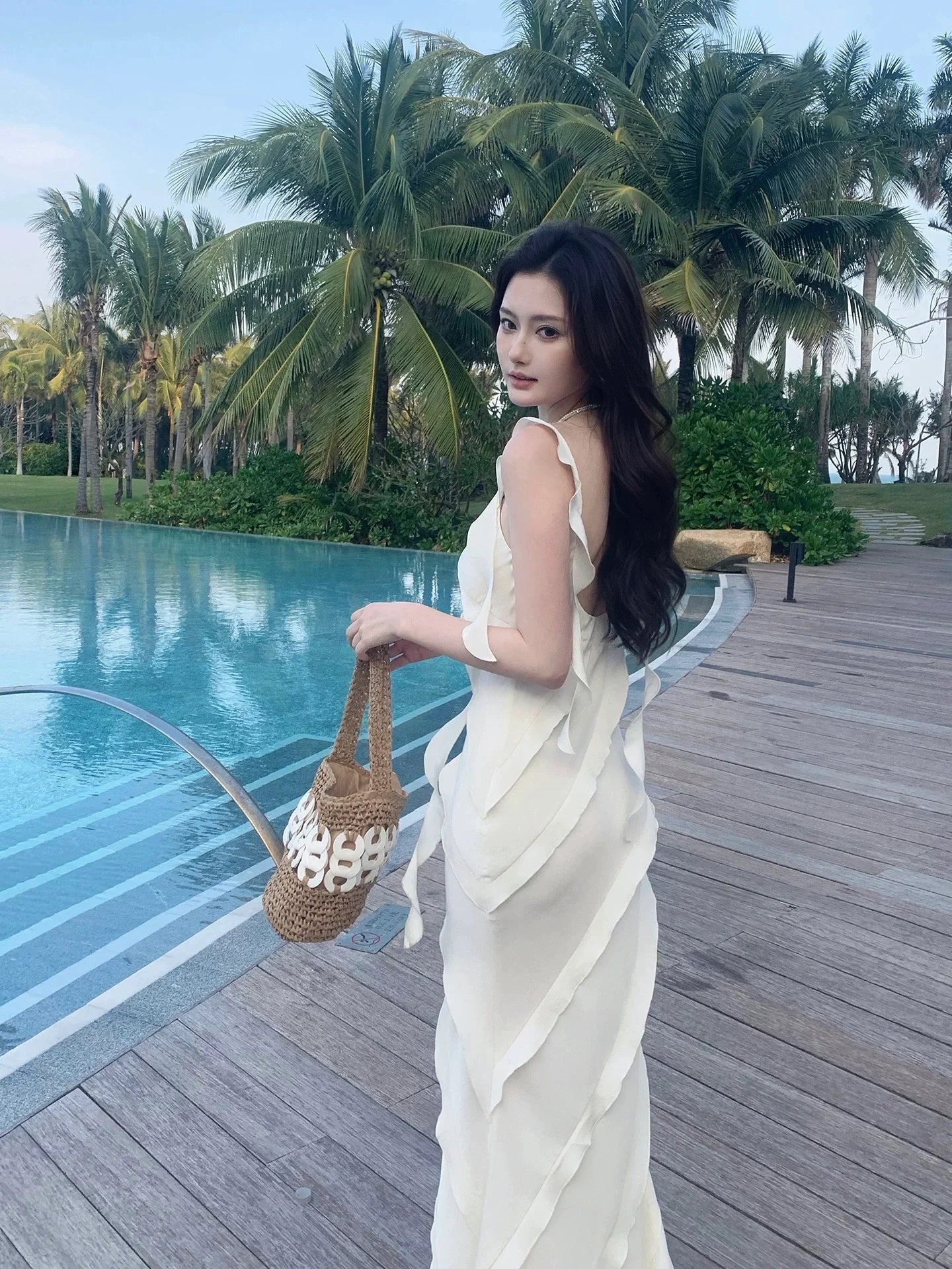 Elegant Mermaid Spaghetti Strap Ruffled White Maxi Prom Dress