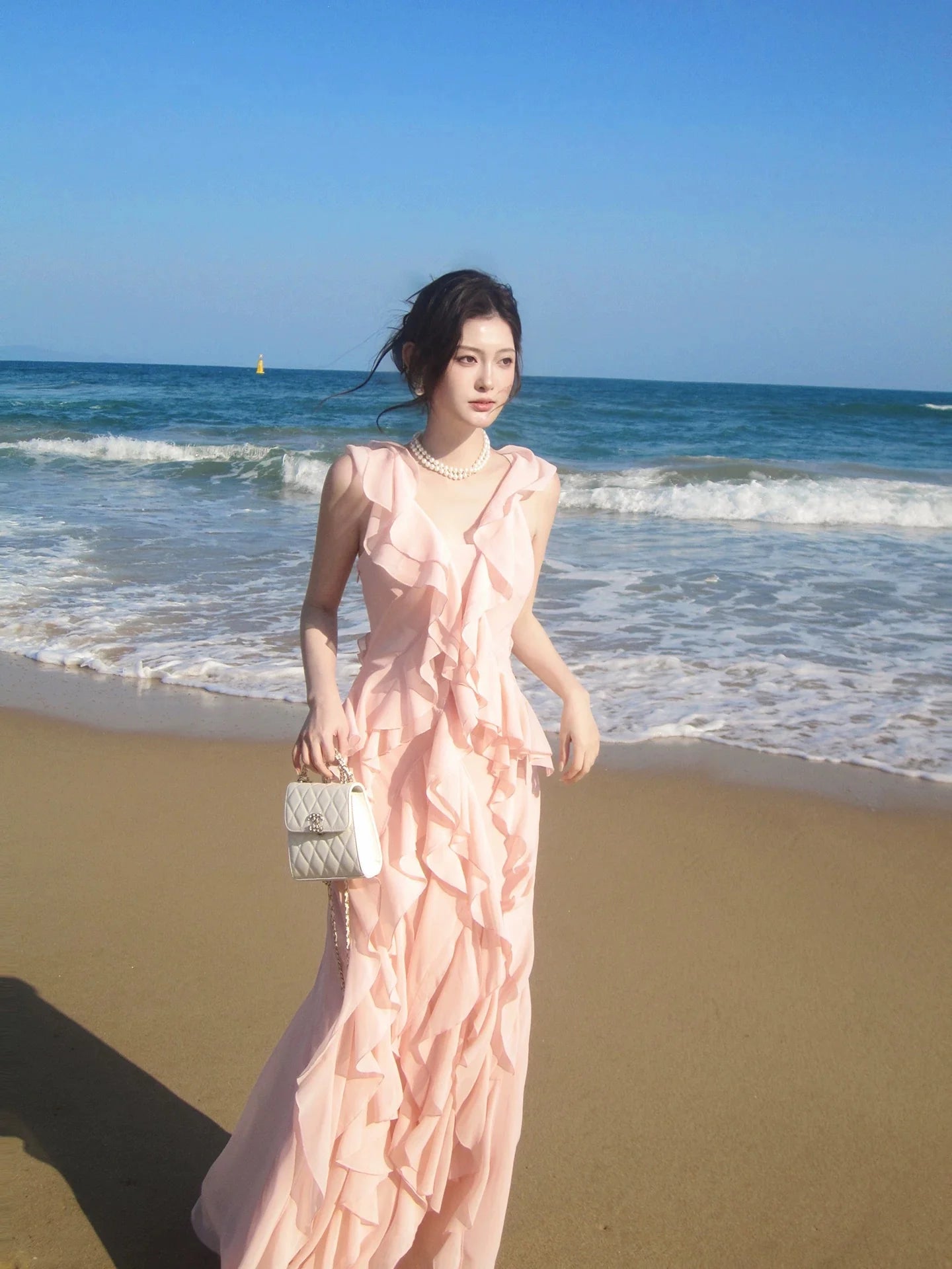 Elegant Mermaid V-Neck Ruffled Blush Chiffon Maxi Prom Dress