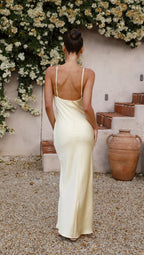 Elegant  Mermaid Yellow Satin Prom Dress with Spaghetti Straps V Neck Waist Design for women Formal