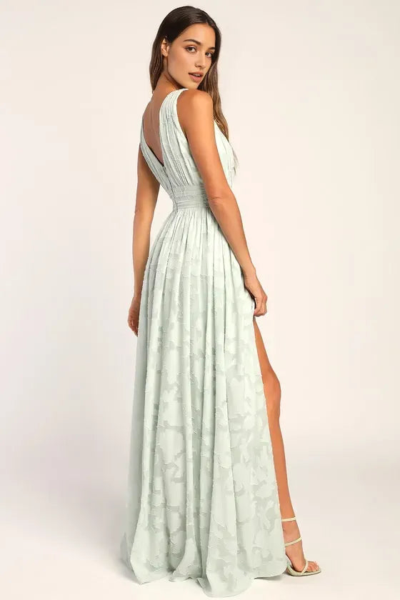 Elegant Mint Green Jacquard Prom Dress with Plunging V Neck High Side Slit  Perfect for Glamorous Evenings