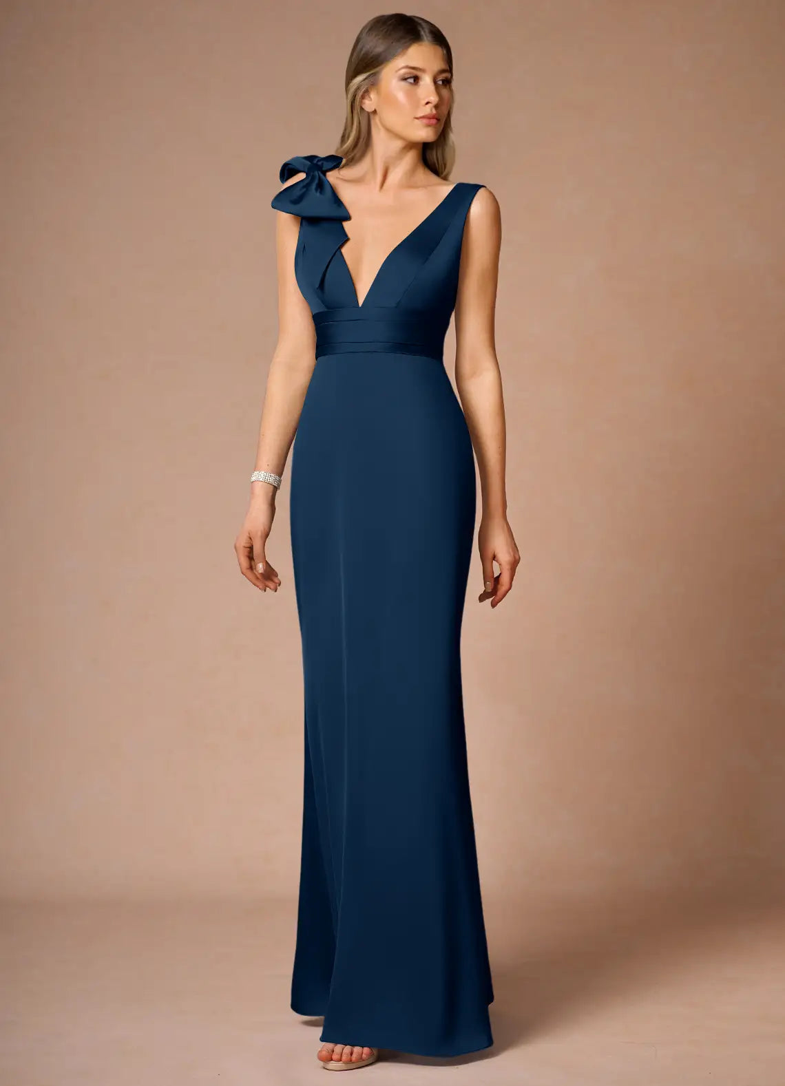 Elegant Navy Blue Prom Dress with Deep V - Neckline and Asymmetric Bow Detail for Formal Occasions