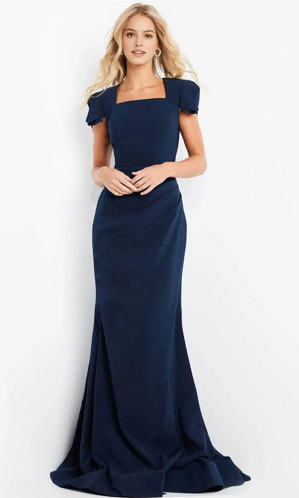 Elegant Navy Blue Square Neck Evening Dress with Puff Sleeves and Mermaid Silhouette