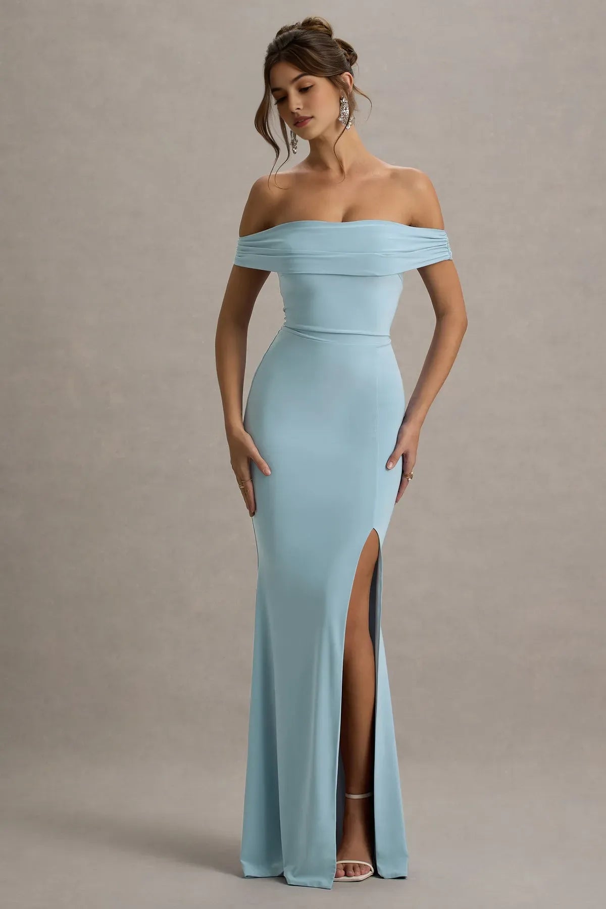 Elegant Off - Shoulder Light Blue Prom Dress with Side Slit Ruched Neckline Bodycon Silhouette for Formal Occasions