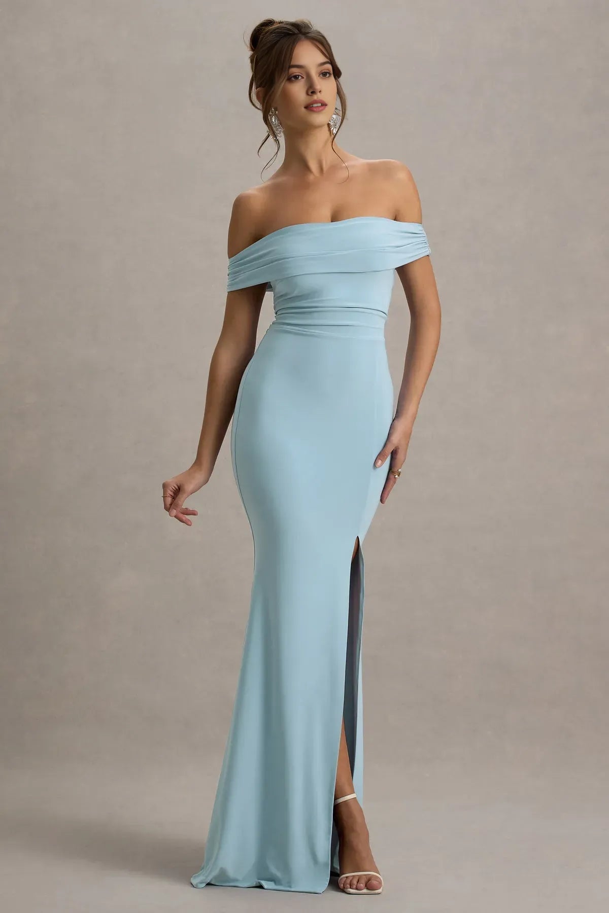 Elegant Off - Shoulder Light Blue Prom Dress with Side Slit Ruched Neckline Bodycon Silhouette for Formal Occasions
