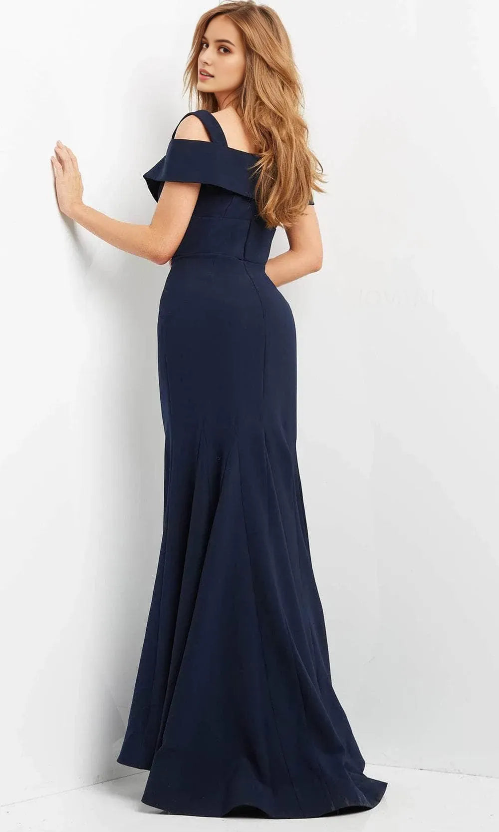 Elegant Off Shoulder Navy Blue Mermaid Evening Dresses with Cross Front Bodice Design Ideal for Formal Events Galas