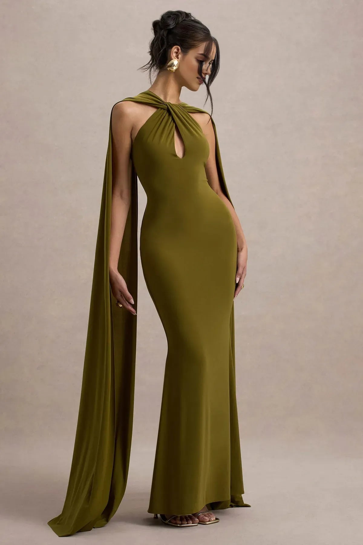 Elegant Olive Green Halter Neck Prom Dress with Twisted Keyhole and Flowing Cape Sleeves