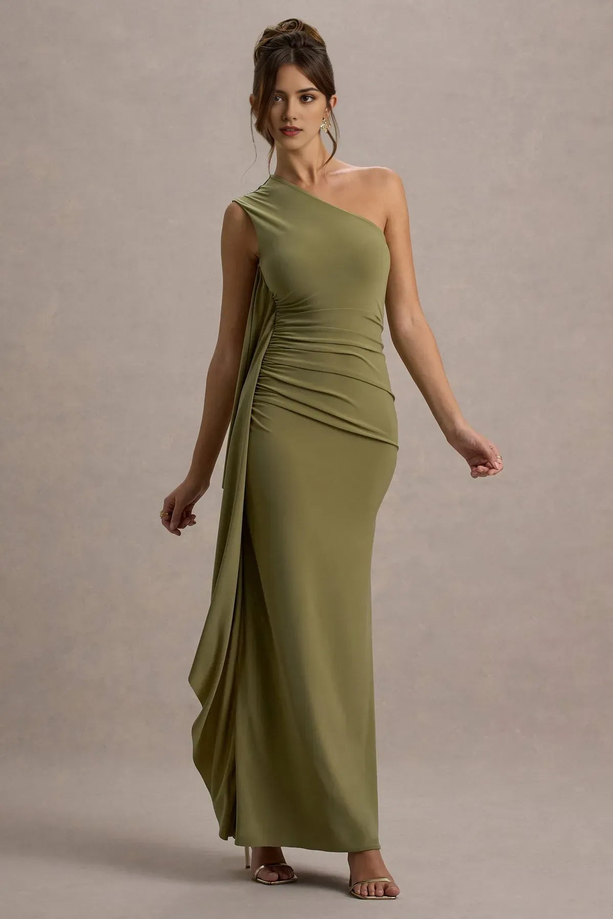 Elegant Olive Green One - Shoulder Prom Dress with Draped Ruffle Detail  Ruched Waist  Floor Length Bodycon Silhouette  Ideal for Formal Galas Evening Balls Sophisticated Soirées