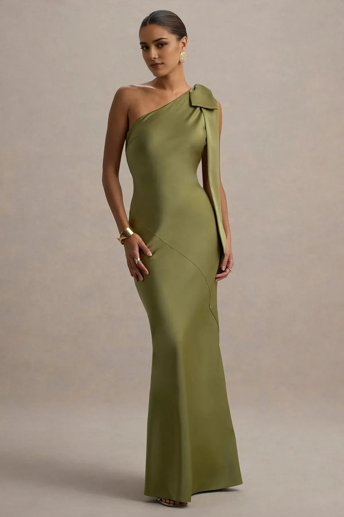 Elegant One Shoulder Olive Green Satin Prom Dresses with Bow Accent for Prom Nights