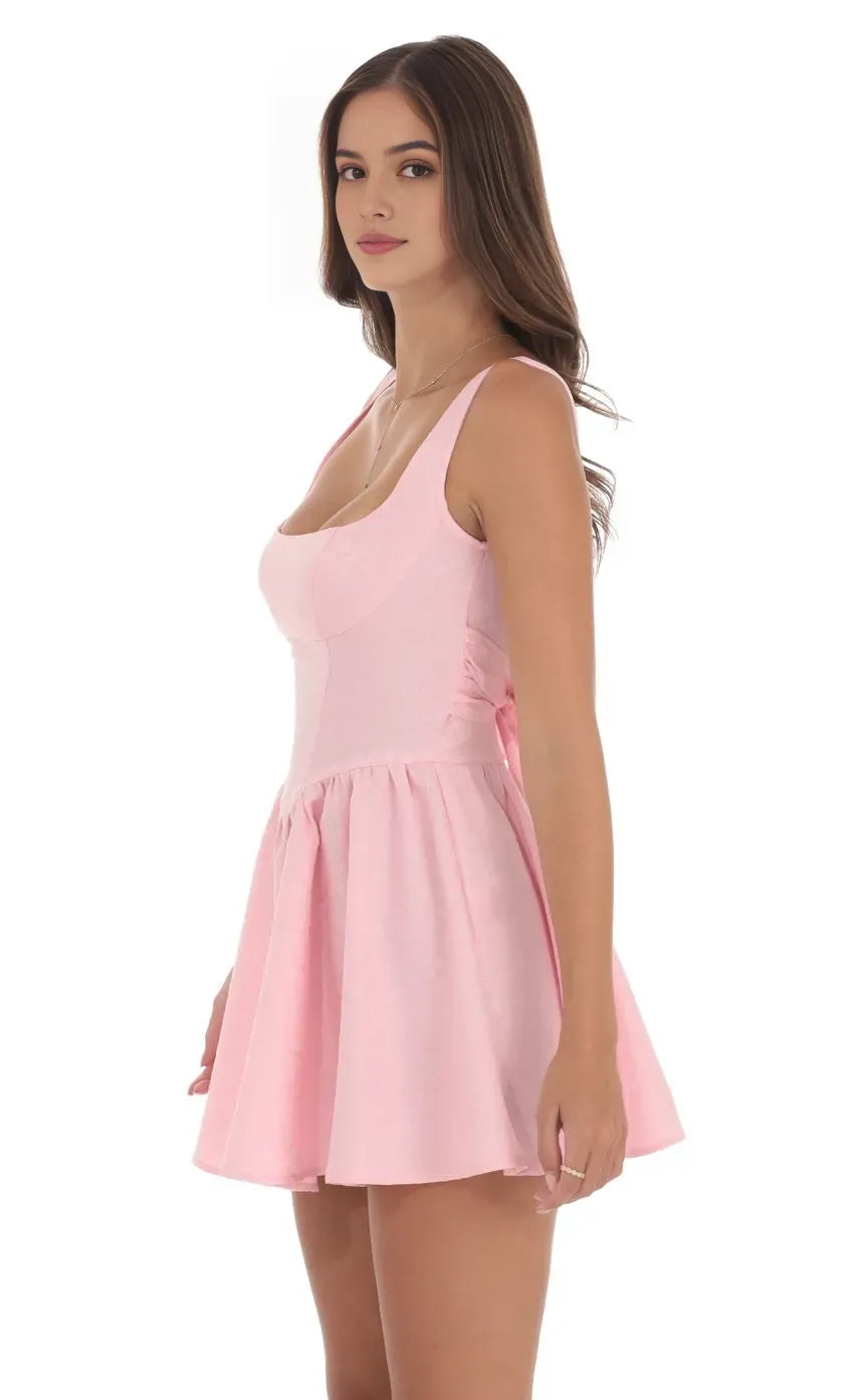 Elegant Pink Brocade Homecoming Dress Square Neckline Corset Bodice Flared Skirt for a Timeless School Dance Look