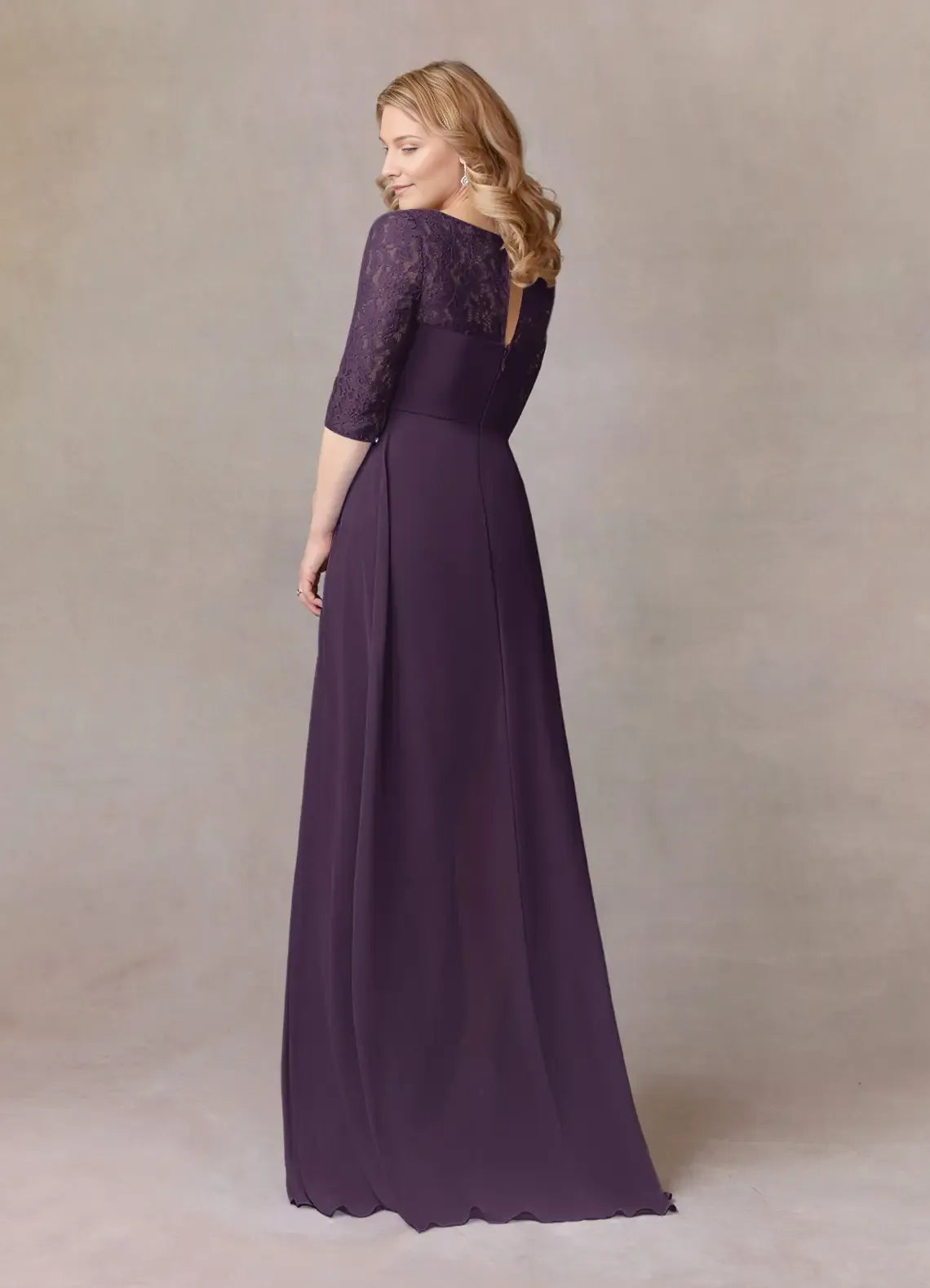 Elegant Plum A-Line Scoop lace Chiffon Mother of the Bride Dress with Lace Overlay Boat Neckline 3/4 Sleeves