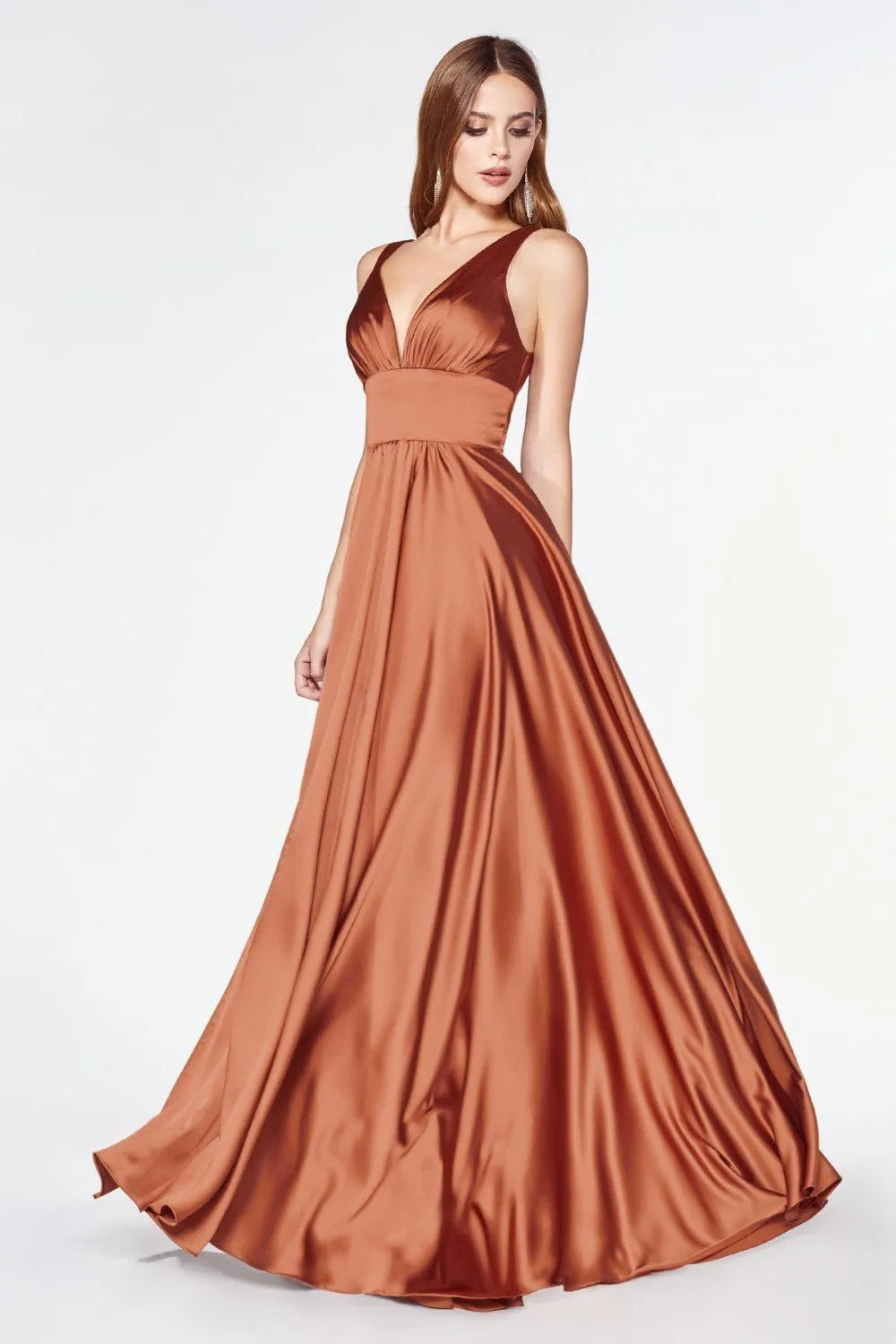 Elegant Prom Dress with Plunging V Neck Ruched Bodice and High Side Slit for Glamorous Occasions