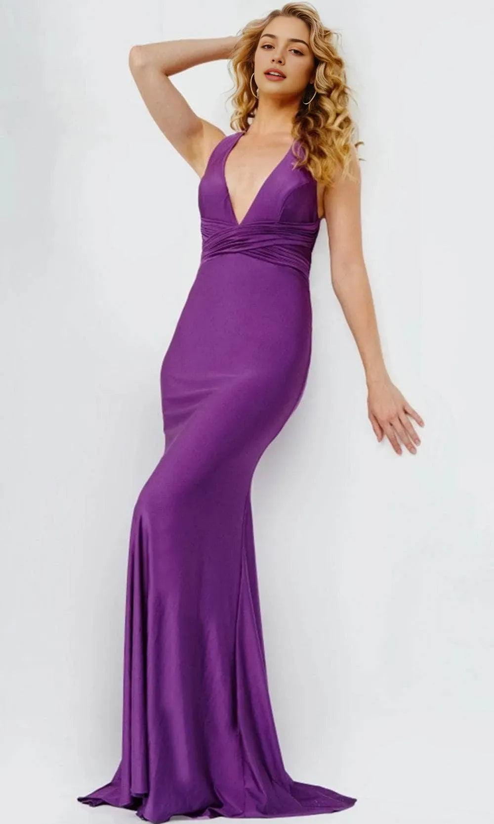 Elegant Purple Halter Evening Dresses featuring Deep V Neck Ruched Design and Mermaid Fit to Elevate Your Night