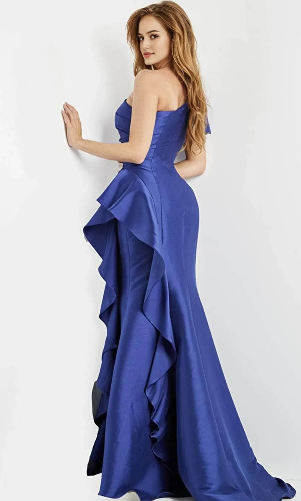 Elegant Royal Blue Satin One Shoulder Prom Dresses with Ruffled Detailing and Mermaid Silhouette for Formal Occasions ﻿