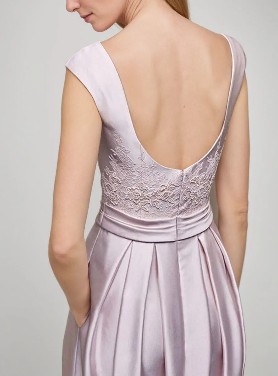 Elegant Scoop Sleeveless Floor-Length Mother Of the Bride Dresses with Lace Pleats