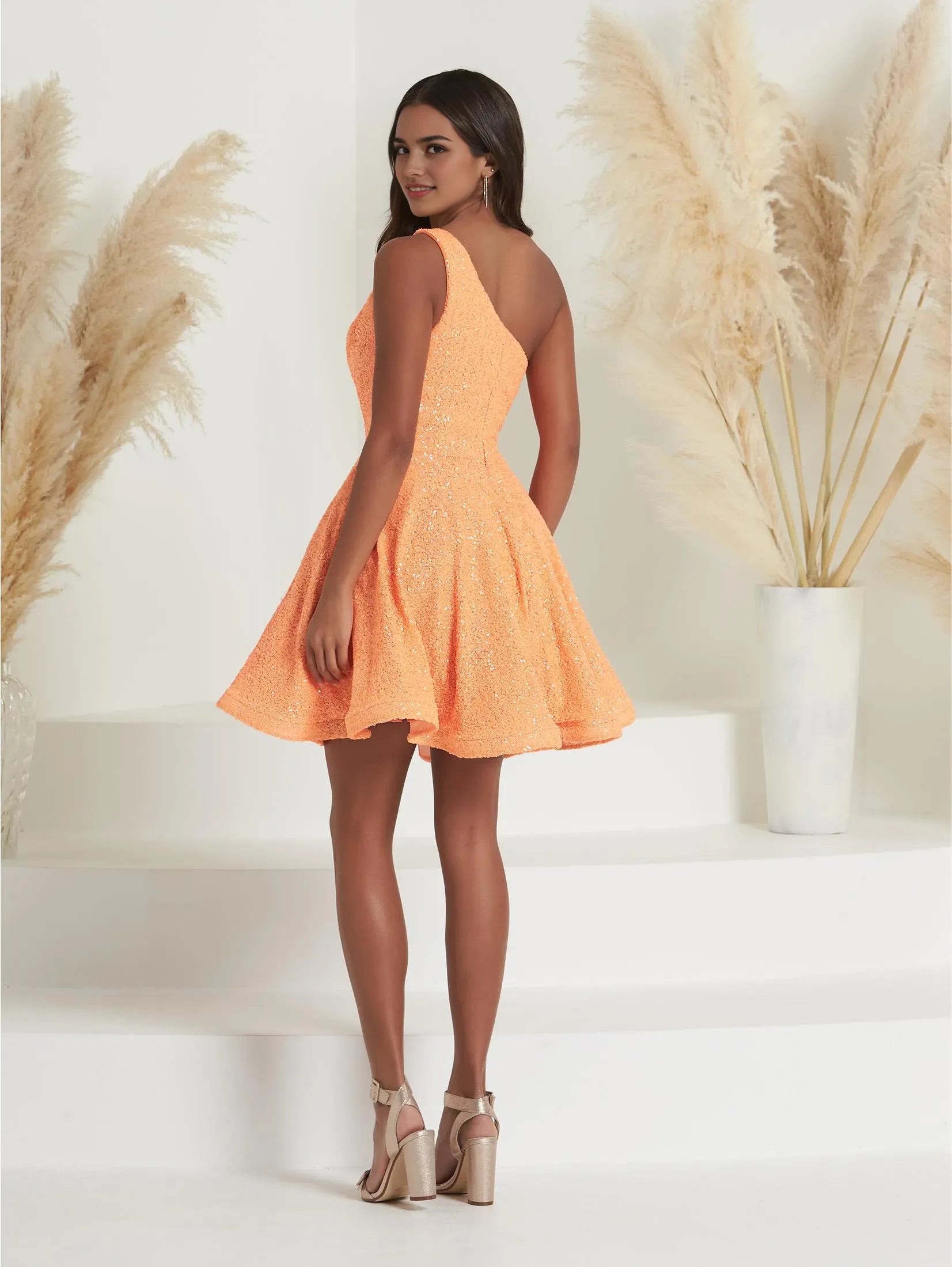 Elegant Sequin One - Shoulder Homecoming Dress with A - Line Sparkle Mini Dress for Prom & Party Nights