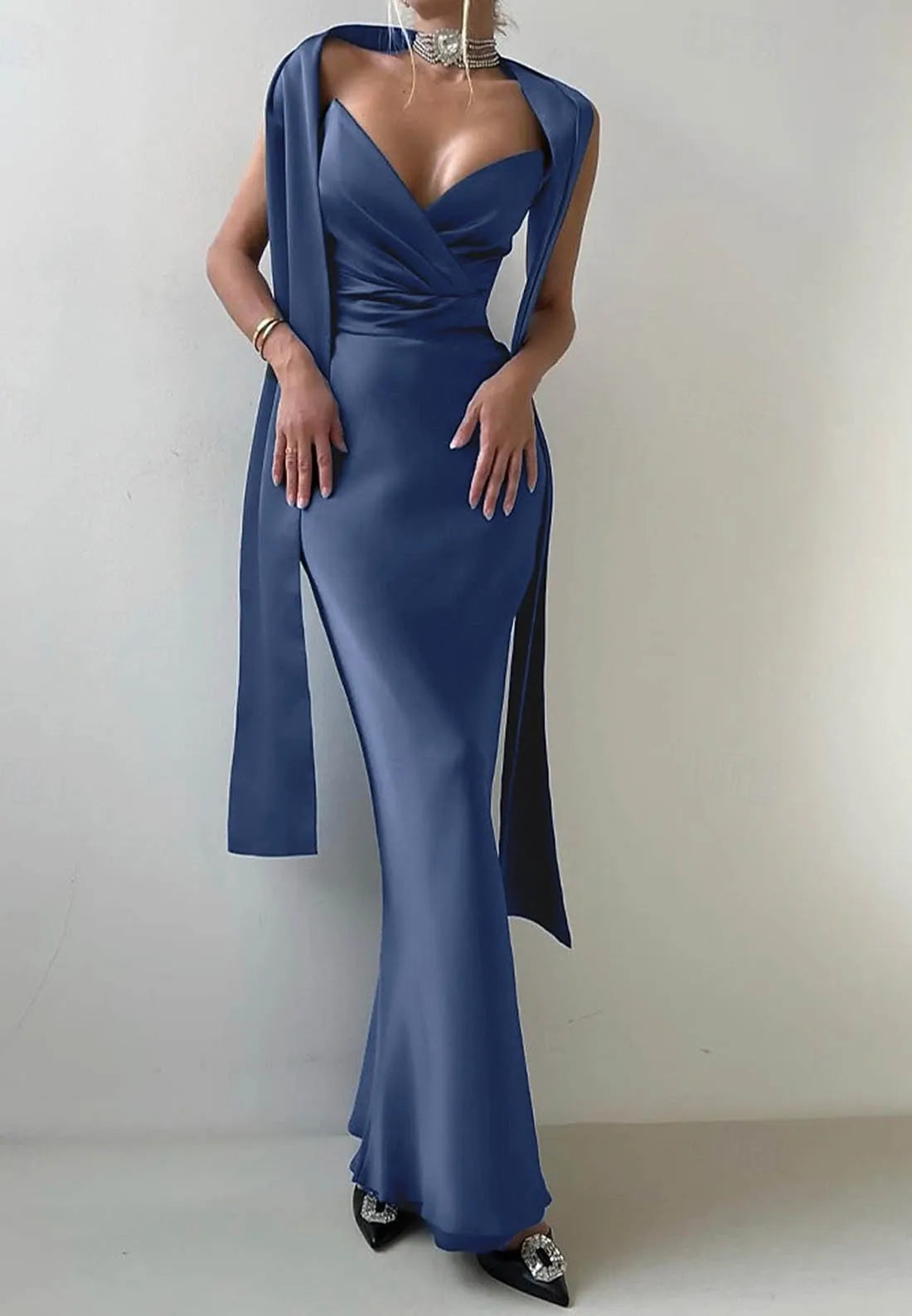 Elegant Sheath Strapless Satin Navy Blue Evening Dress With Scarf Custom
