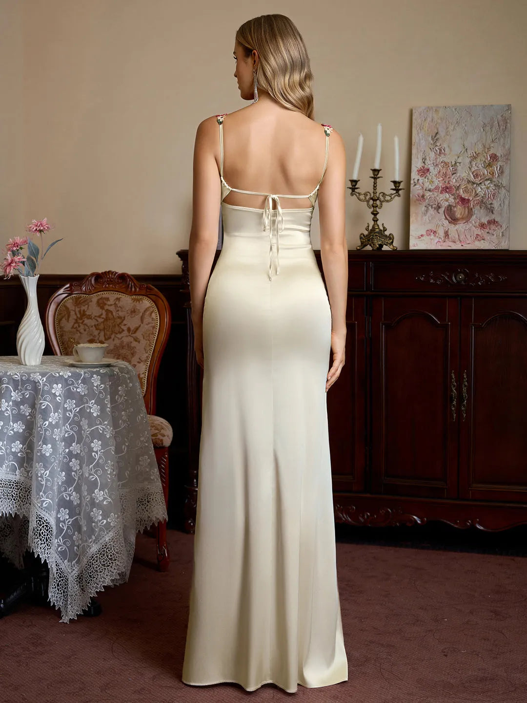 Elegant Sheath Sweetheart Neck Spaghetti Strap Tie Back Floor-Length Satin Prom Dresses