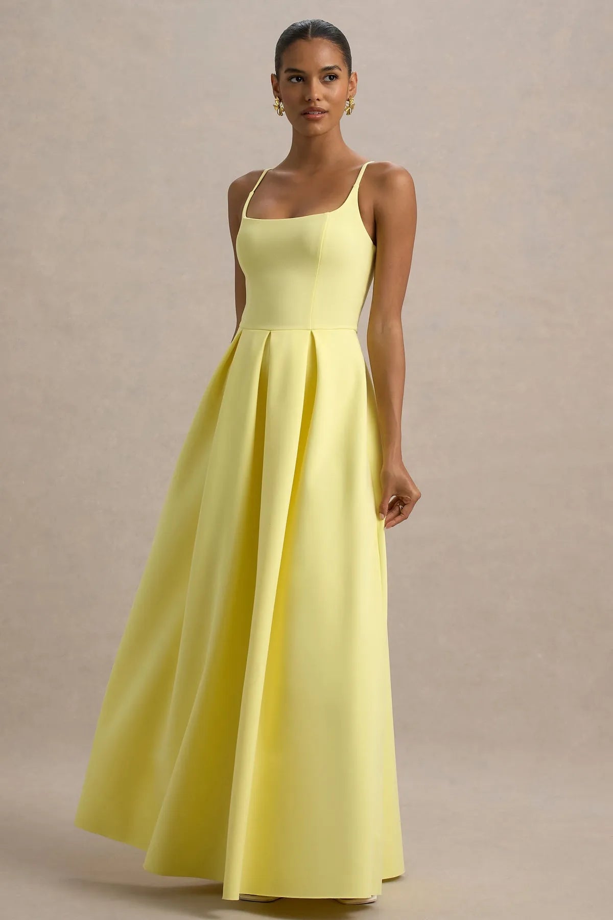 Elegant Square Neckline Spaghetti Strap Prom Dress with Pleated Maxi Skirt in Bright Yellow  Timeless Formal Evening Gown for Special Occasions