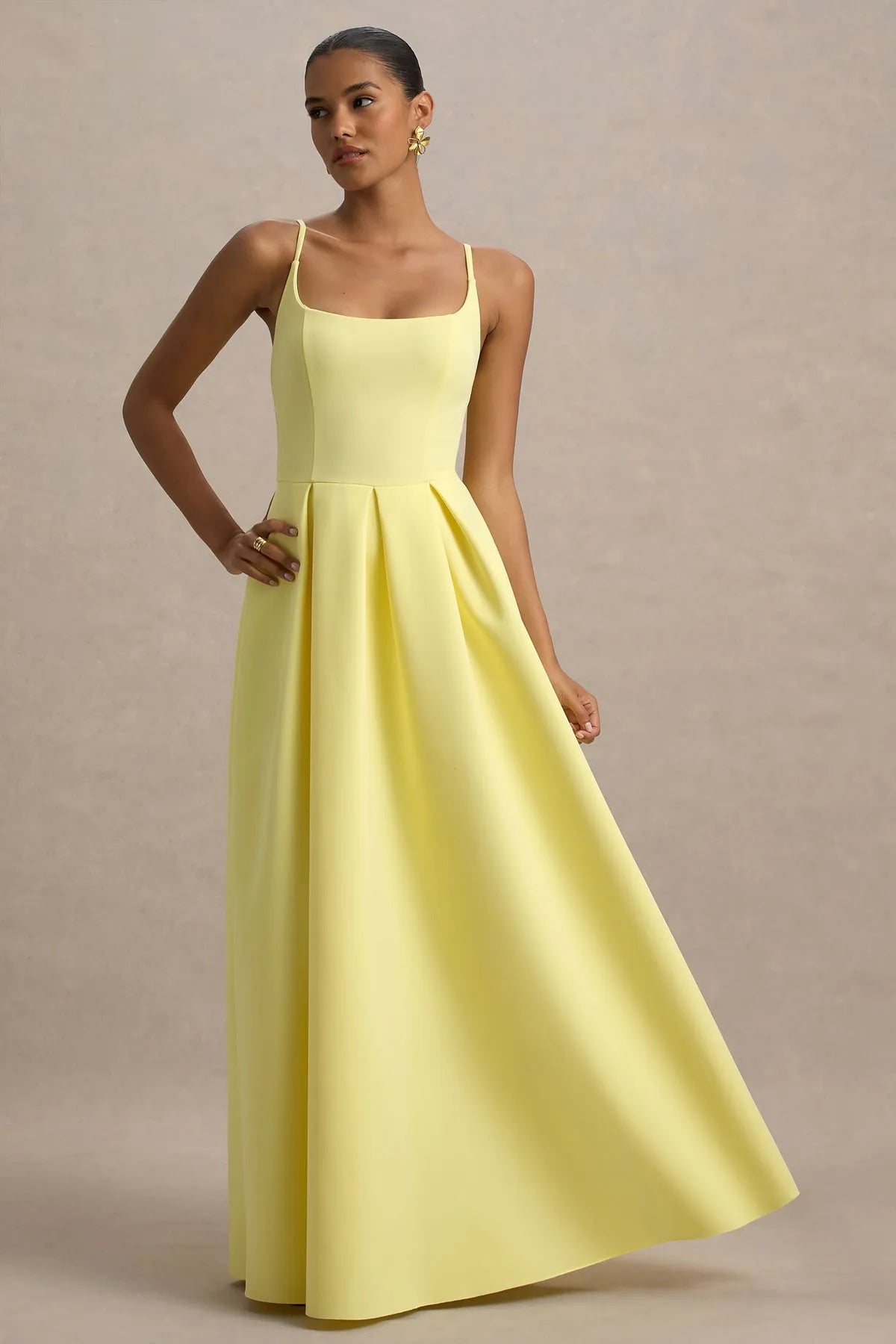 Elegant Square Neckline Spaghetti Strap Prom Dress with Pleated Maxi Skirt in Bright Yellow  Timeless Formal Evening Gown for Special Occasions