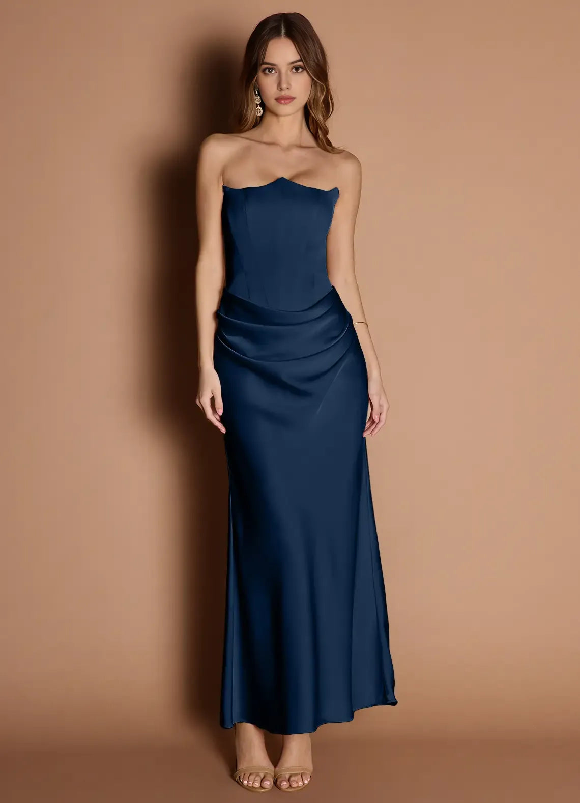 Elegant Strapless Navy Blue Satin Prom Dress with Ruched Detail and Mermaid Silhouette for Formal Occasions