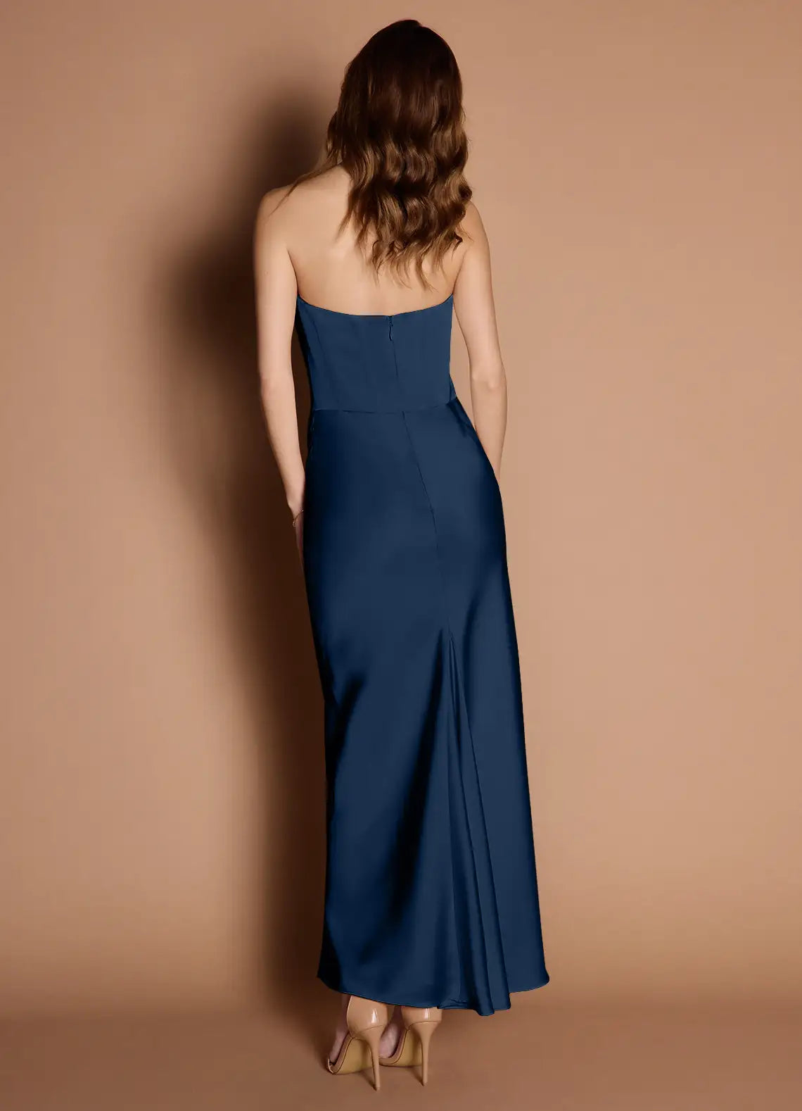Elegant Strapless Navy Blue Satin Prom Dress with Ruched Detail and Mermaid Silhouette for Formal Occasions