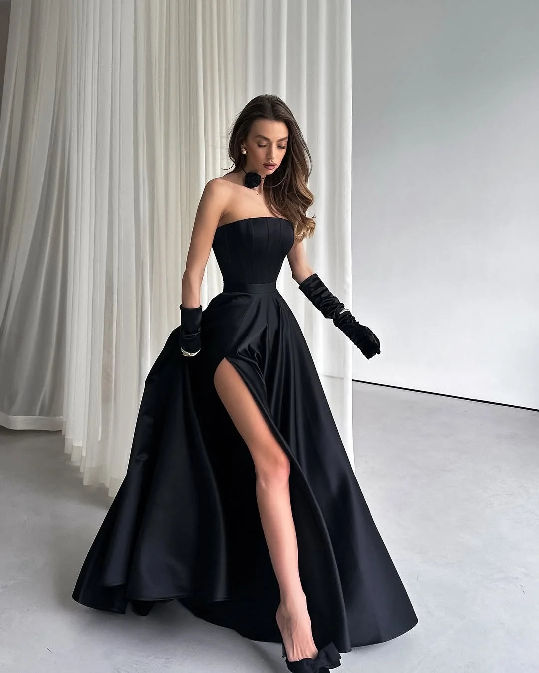 Elegant Strapless Sleeveless High Slit Black Maxi Party Dress