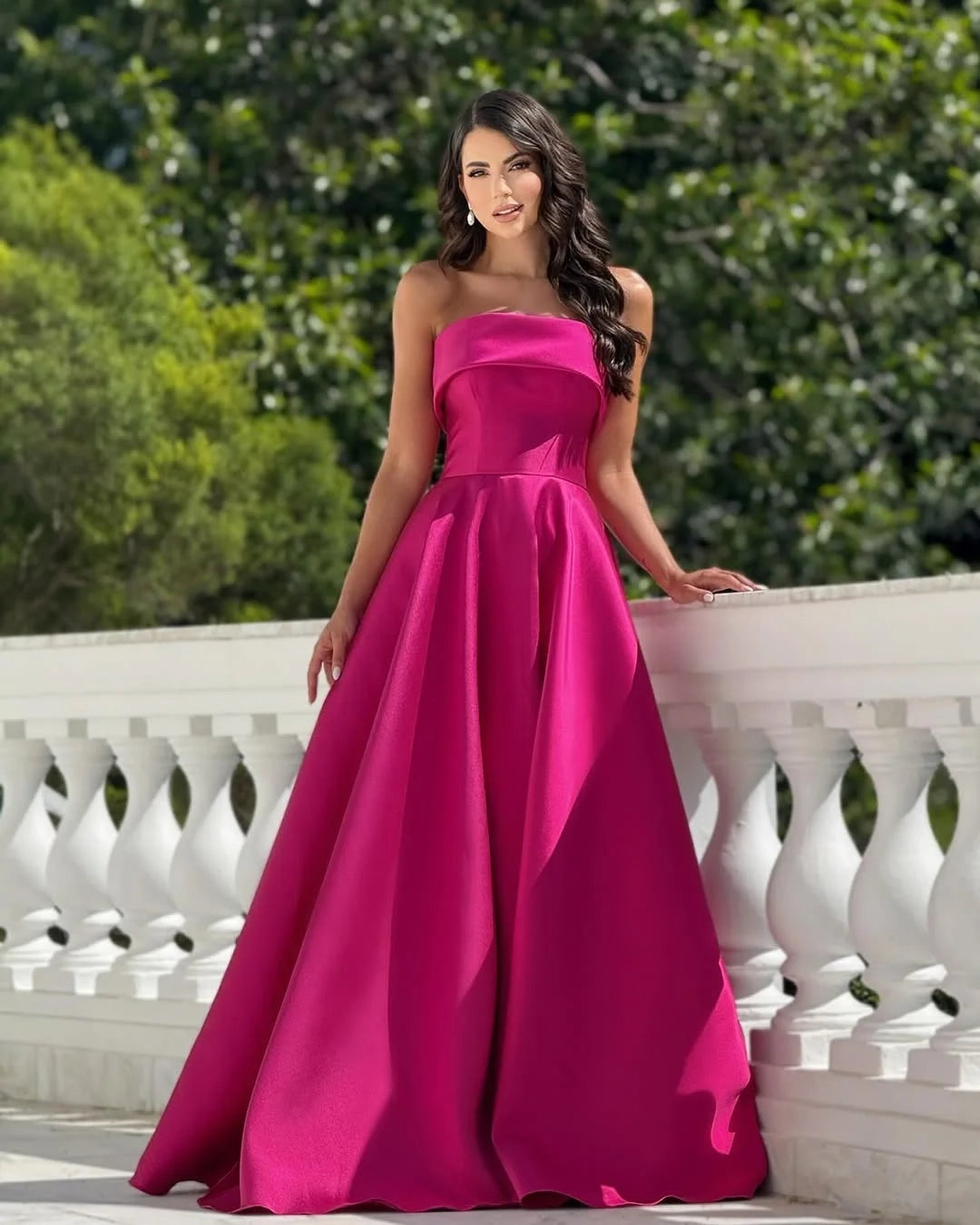 Elegant Strapless Sleeveless Satin Fuchsia Floor-Length Party Dress