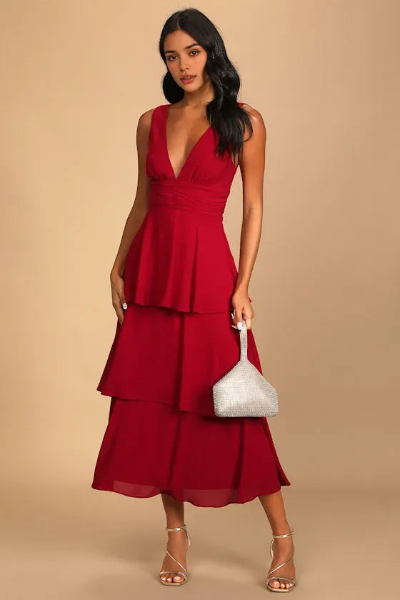 Elegant Red Chiffon Evening Gown with Plunging V - Neck Tiered Maxi Skirt  Sleeveless Silhouette Hot Sale Long