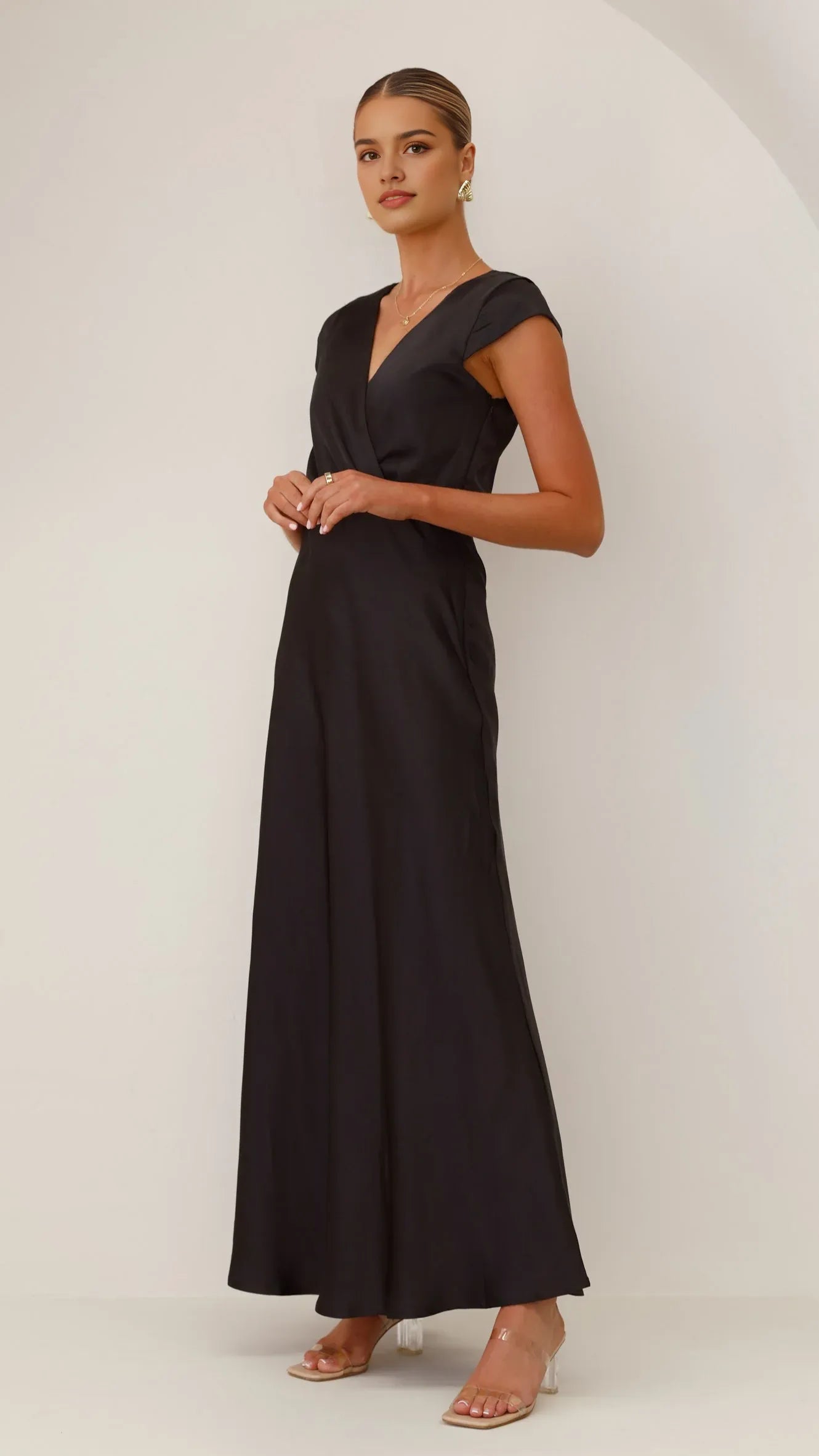 Elegant black Satin v neck short sleeve for sale Chiffon Prom Dresses for Women's Special Occasions