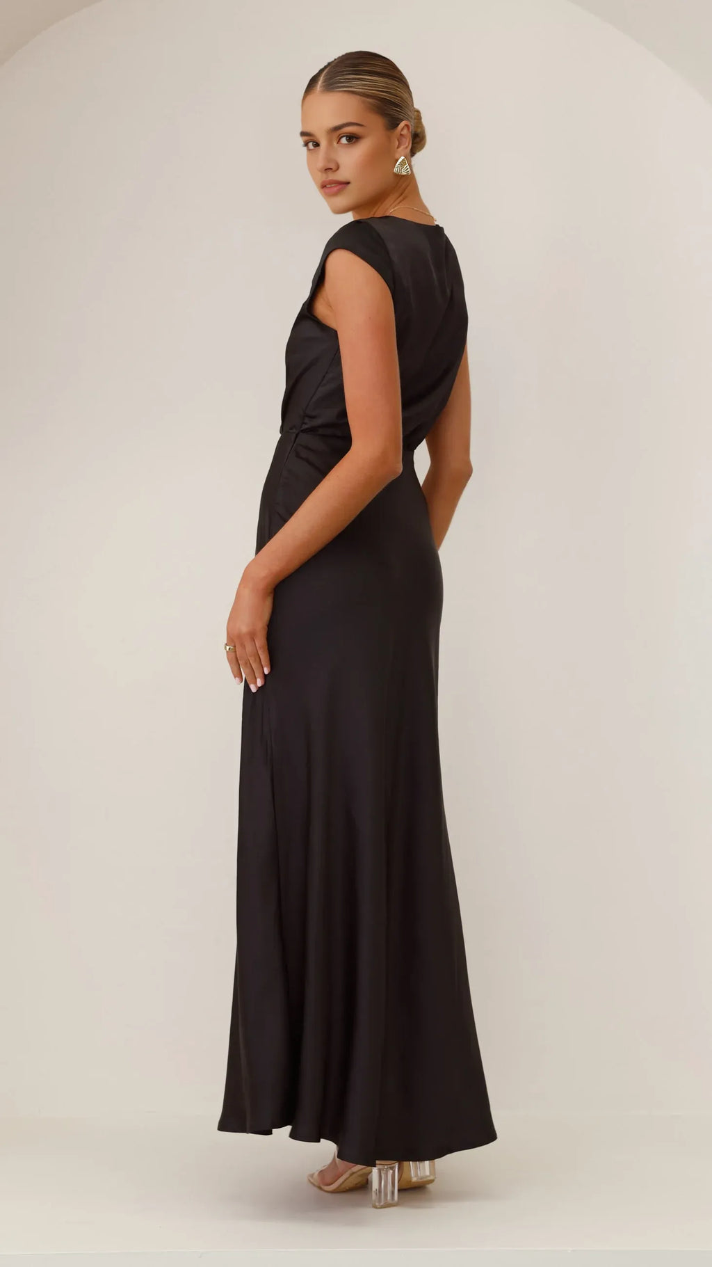 Elegant black Satin v neck short sleeve for sale Chiffon Prom Dresses for Women's Special Occasions