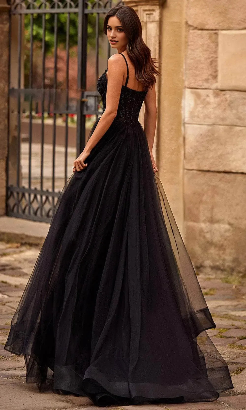 Enchanting Black Tulle Beaded Bodice Prom Dress with High Slit for Magical Evenings