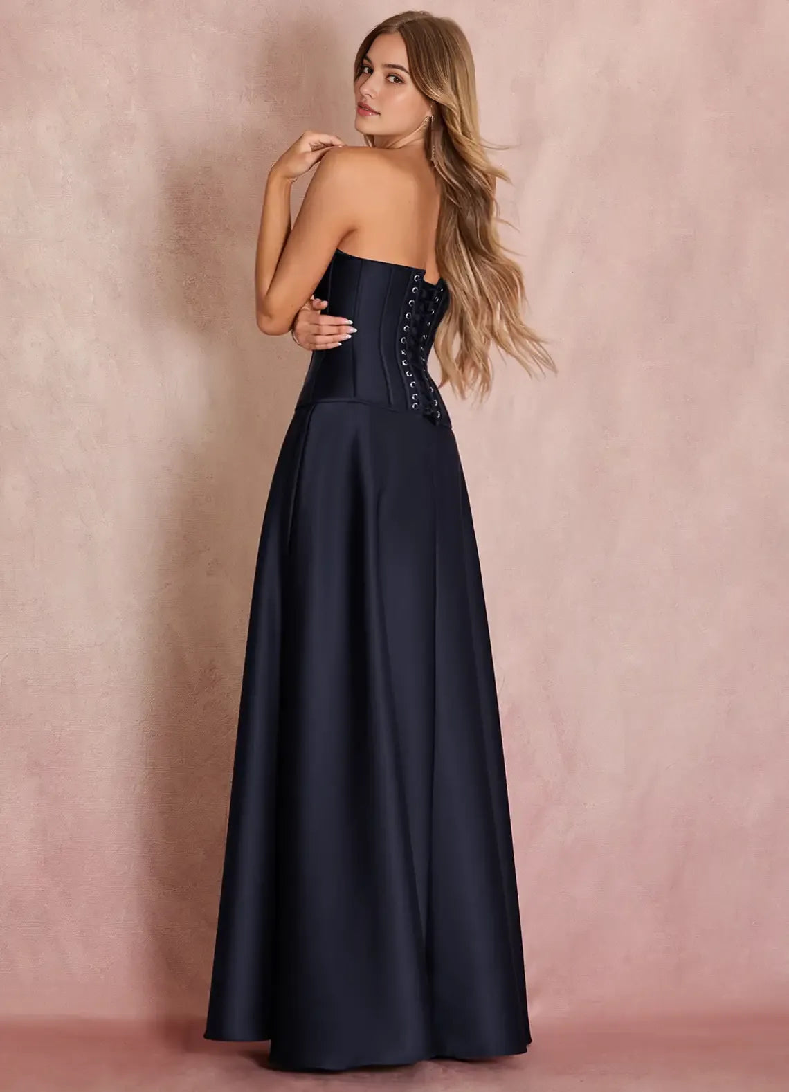 Exquisite Strapless Navy Blue Satin Prom Gown with Structured Corset Bodice and Voluminous Ball - Gown Skirt for Formal
