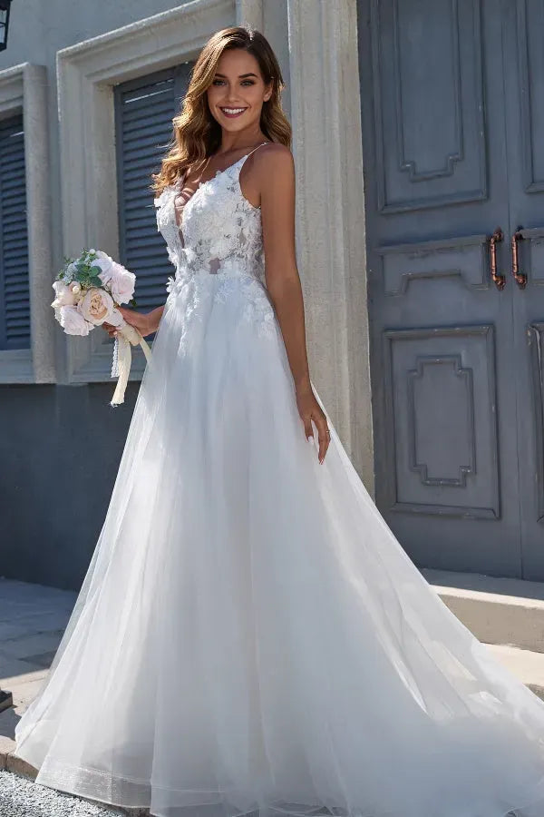 Fashionable A-Line Plunging V-Neck Spaghetti Straps 3D Flowers V Back Floor-Length Wedding Dress Appliques Tulle
