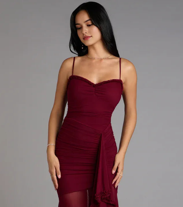 Fashionable Burgundy Ruched Mermaid Spaghetti Strap Maxi Dress with Ruffled Prom Dress Side Leg Slit