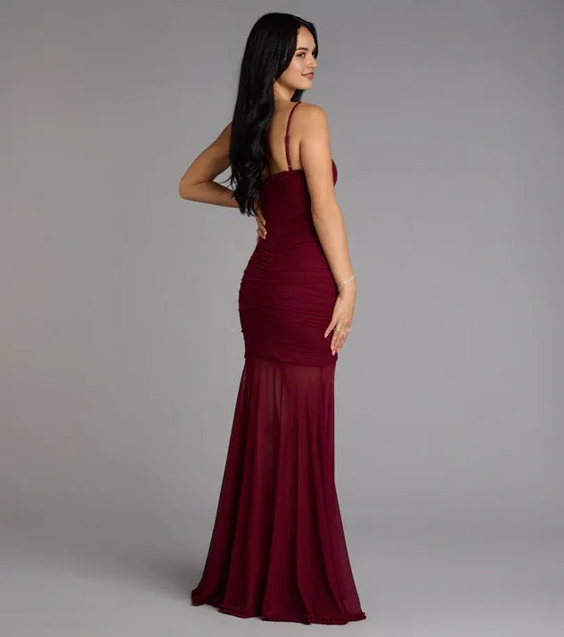Fashionable Burgundy Ruched Mermaid Spaghetti Strap Maxi Dress with Ruffled Prom Dress Side Leg Slit