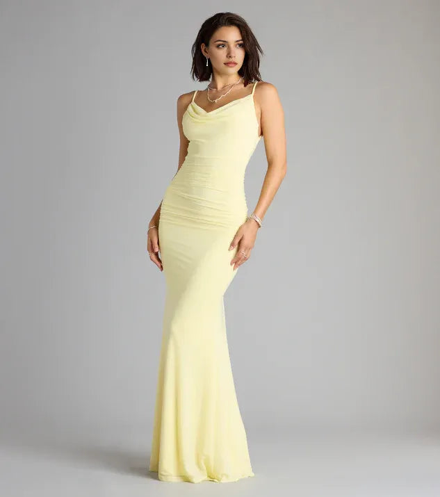 Fashionable Yellow Cowl neckline spaghetti straps Open back Mermaid Floor-length Prom dress women for sale