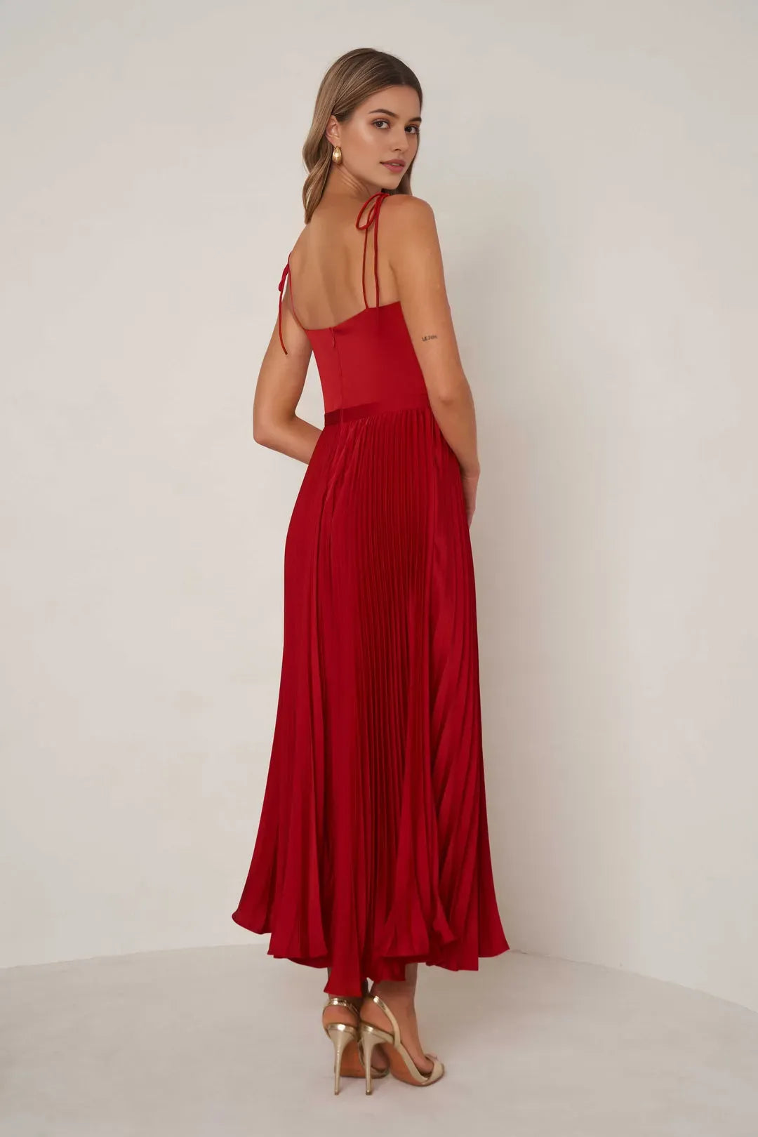 Glamorous A-Line Sweetheart Neck Spaghetti Strap Open Back Back Zip Midi Length Prom Dresses