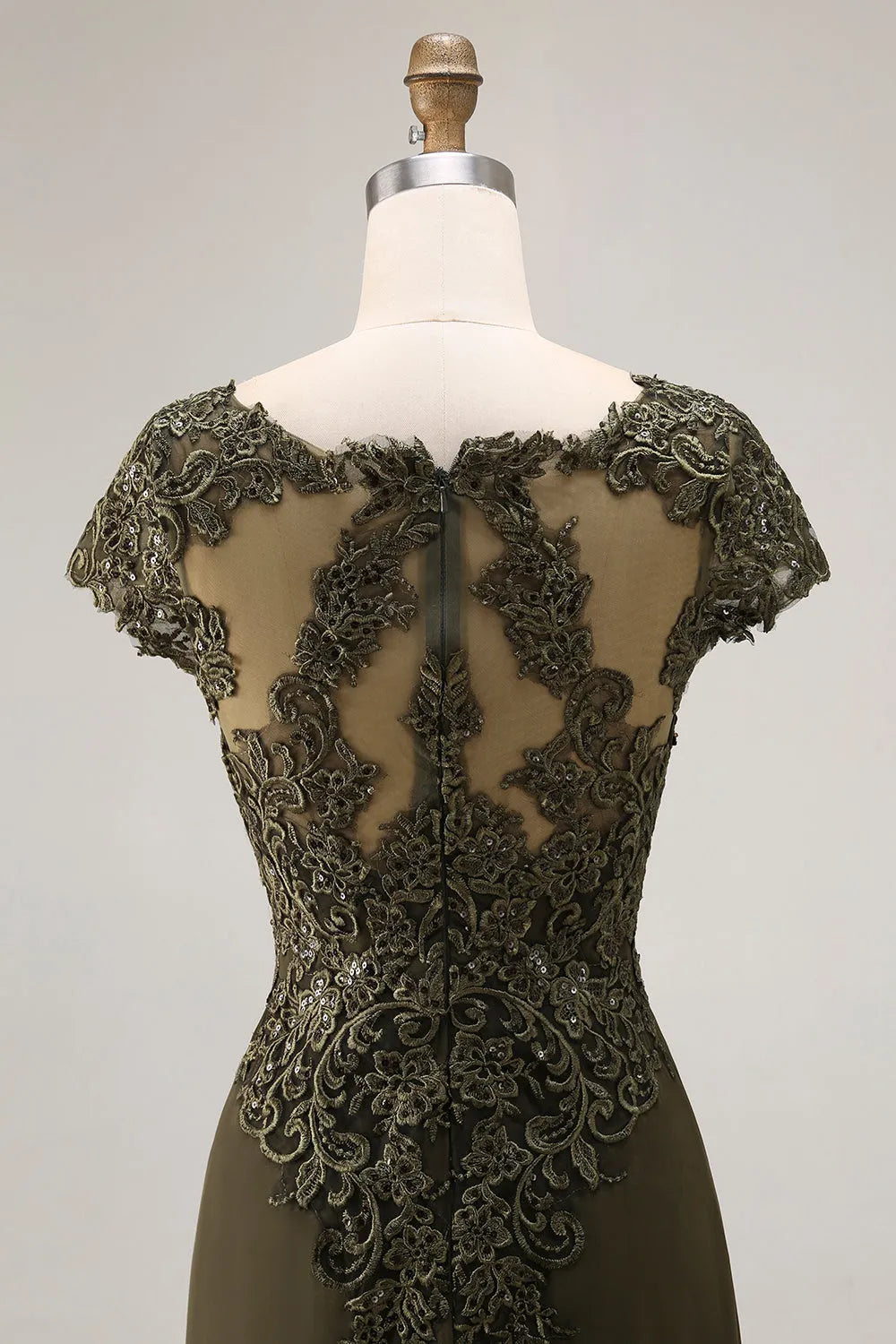 Glamorous A-Line V-Neck Cap Sleeve Lace Back Back Zip Train Satin Mother of the Bride Dresses