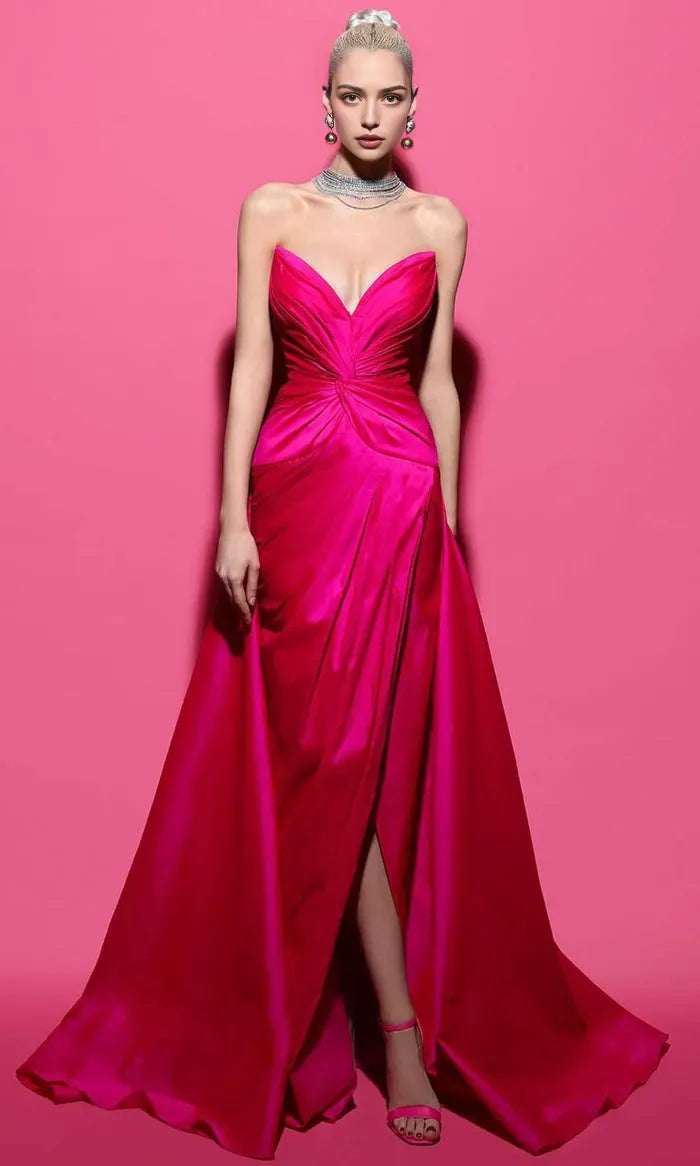 Glamorous Black Strapless Evening Dresses with Draped Bodice Side Slit and Flowing Train  Ideal for Red Carpet Events  Formal Galas