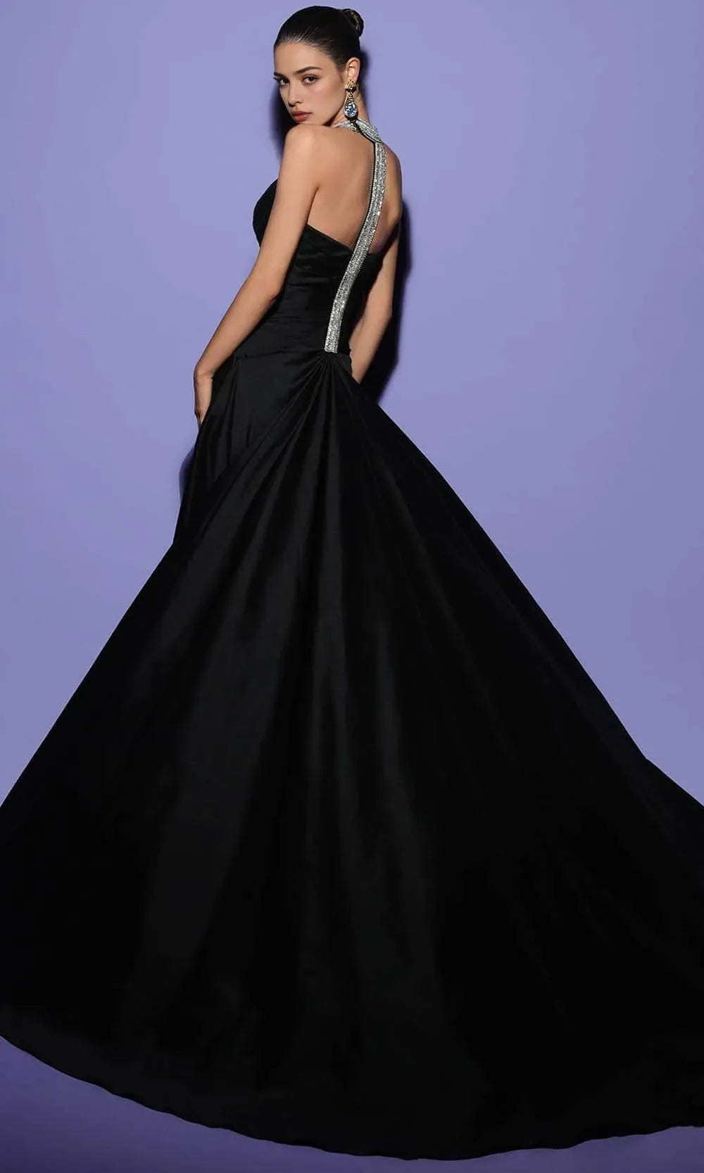 Glamorous Black Strapless Evening Dresses with Draped Bodice Side Slit and Flowing Train  Ideal for Red Carpet Events  Formal Galas