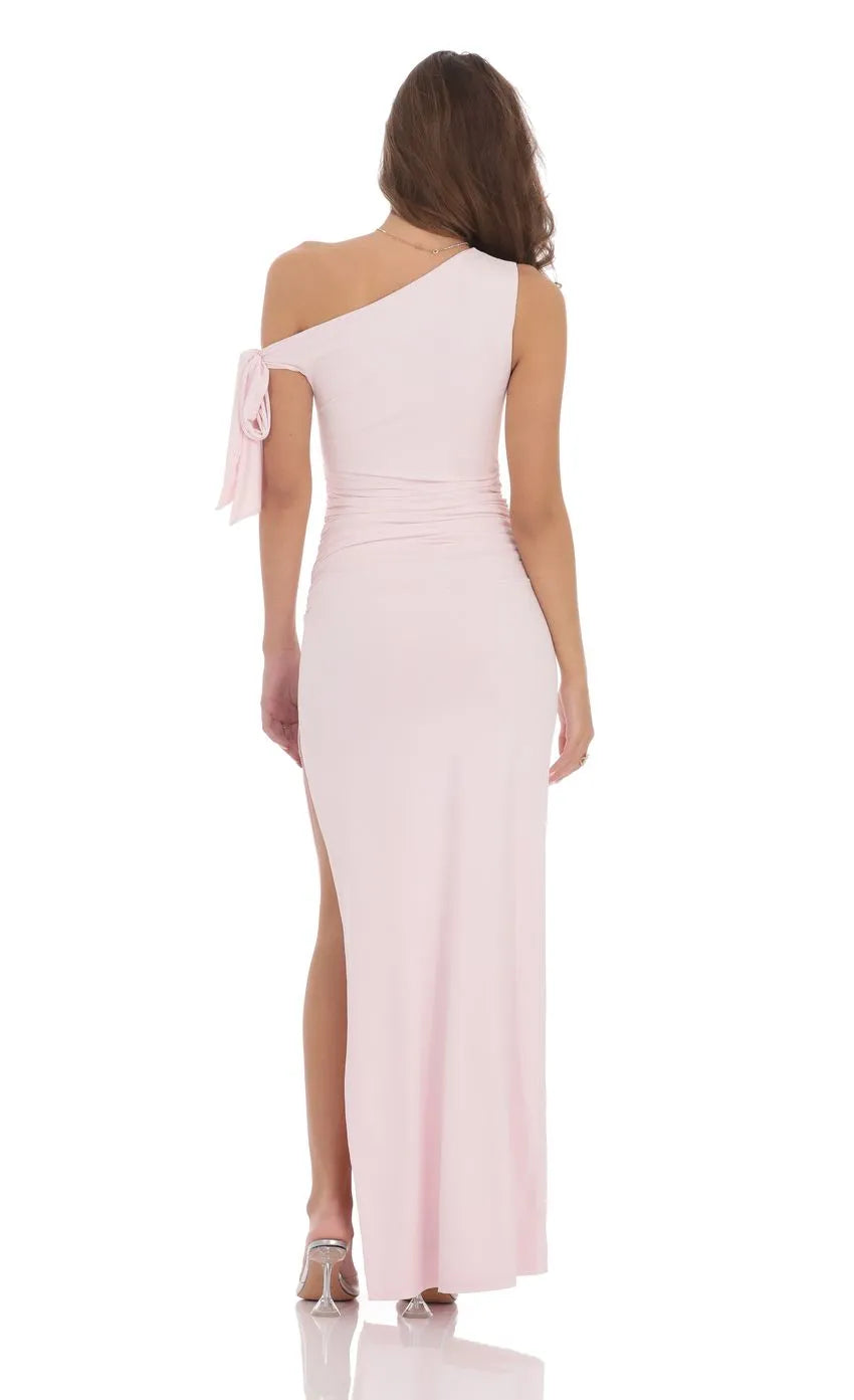 Glamorous Blush Pink Prom Gown with Asymmetric One - Shoulder Ruched Detailing and Bow  Tied Sleeve  Perfect for Formal Galas
