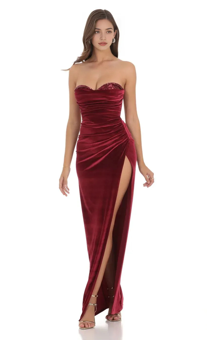 Glamorous Burgundy Velvet Prom Dress with Sequin Embellished Sweetheart Neckline High Slit Shine at Prom Night