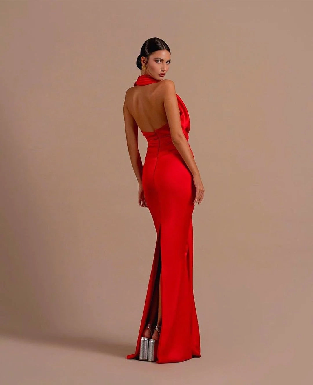 Glamorous Elegant Mermaid Halter Ruched Red Evening Dress