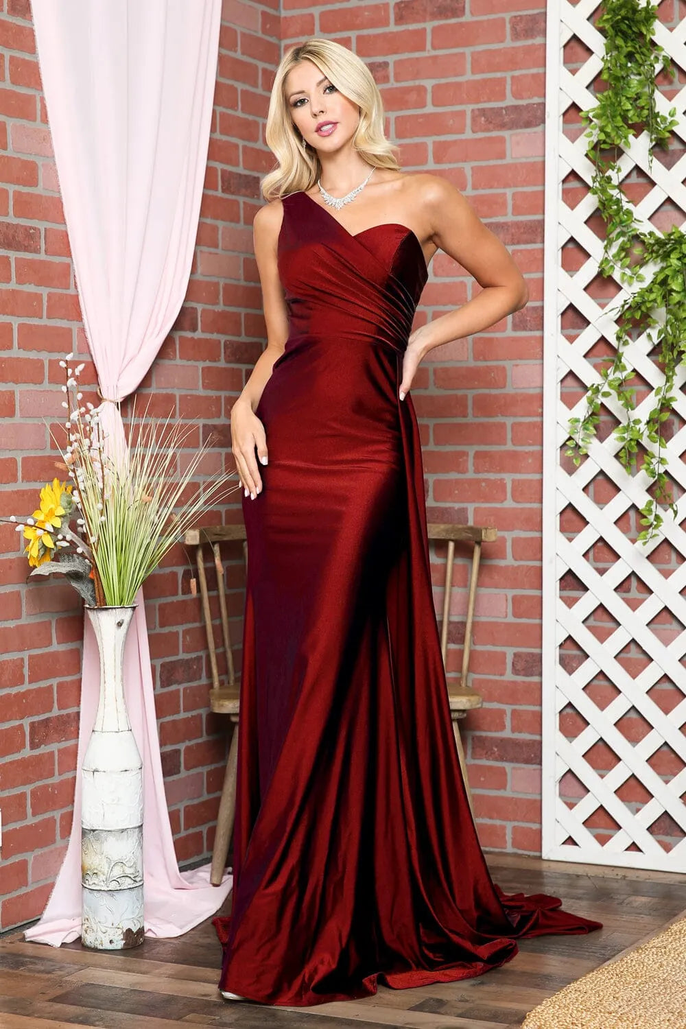 Glamorous Emerald Green Satin One - Shoulder Mermaid Prom Dress with Flowing Sash