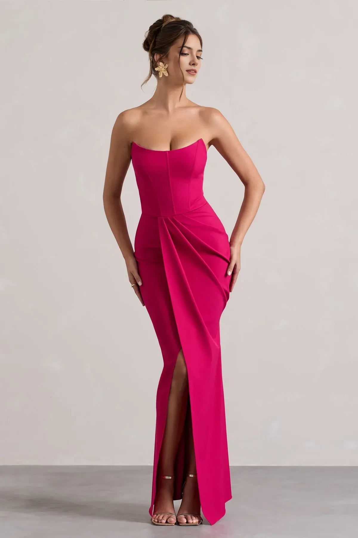 Glamorous Fuchsia Strapless Prom Dresses Sweetheart Neck Draped Side High Slit for Enchanting Balls