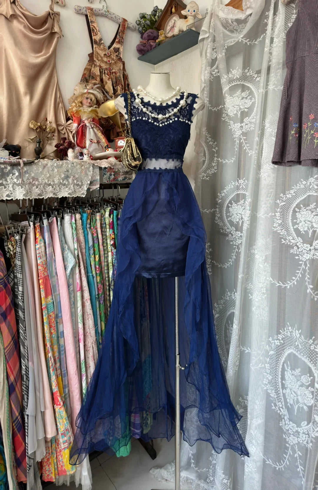 Glamorous High-Low Sleeveless Lace Navy Blue Homecoming Dress