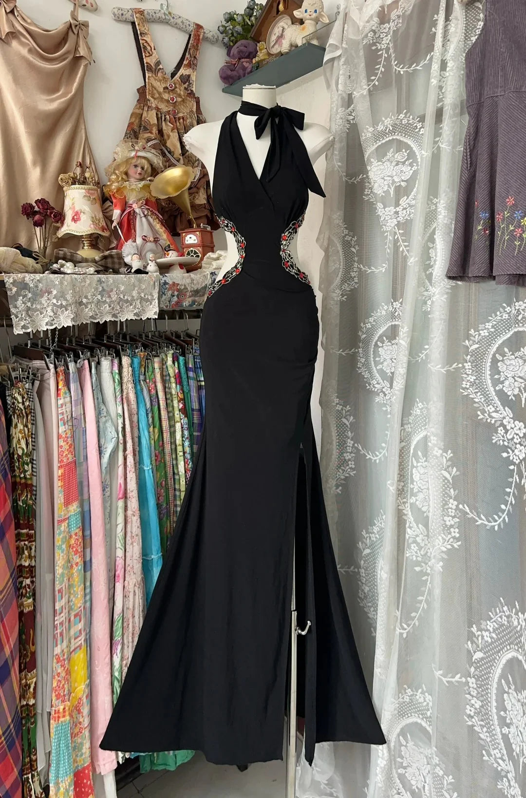 Glamorous Mermaid Halter Sleeveless Cutout Black Maxi Prom Dress