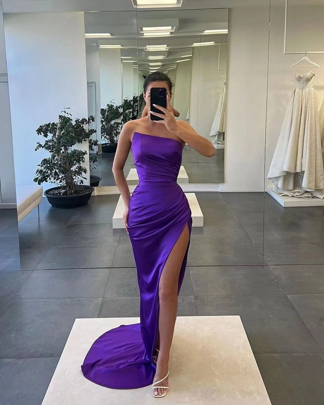 Glamorous Mermaid One-Shoulder Satin Maxi Prom Dress